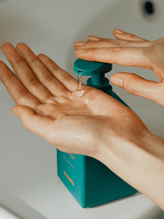Daily chemical washing